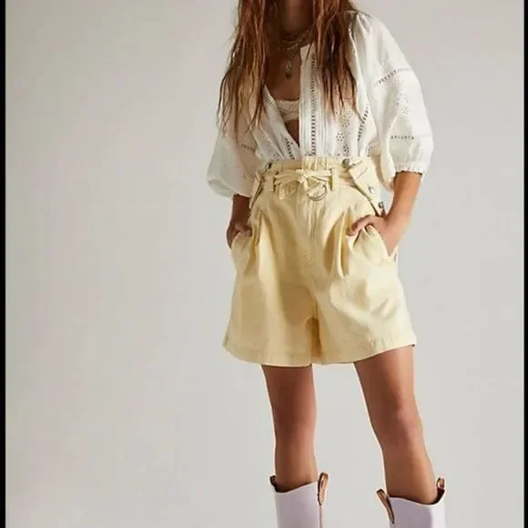 we the free overall shorts so cute! ⭐ - Picture 2 of 11